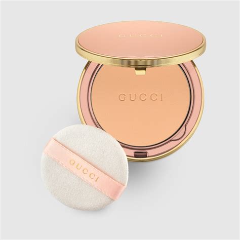 Gucci 03，Poudre De Beauté Mat Naturel天然蜜粉餅.